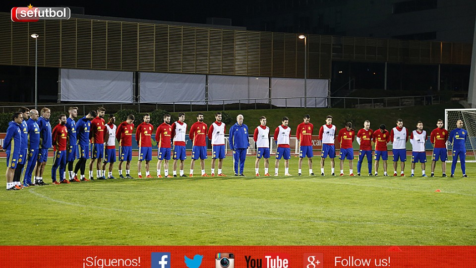 La Selección española de fútbol guardará un minuto de silencio antes de medirse a Italia