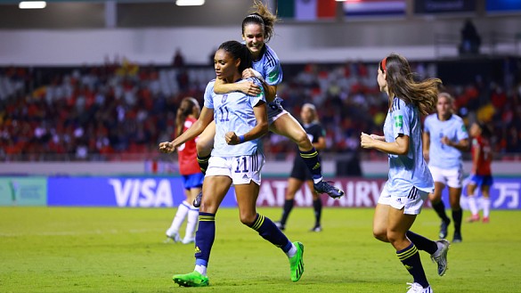 Salma celebra su gol ante Costa Rica
